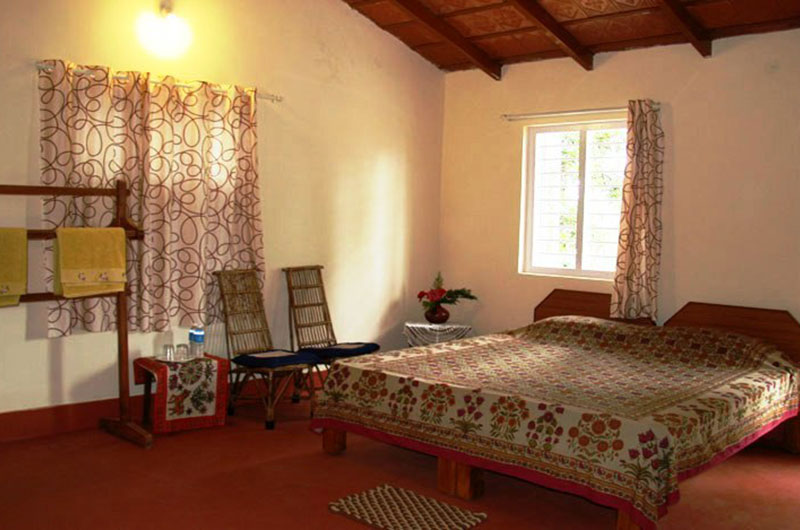 Blue Mountain Estate Stay- Family Room